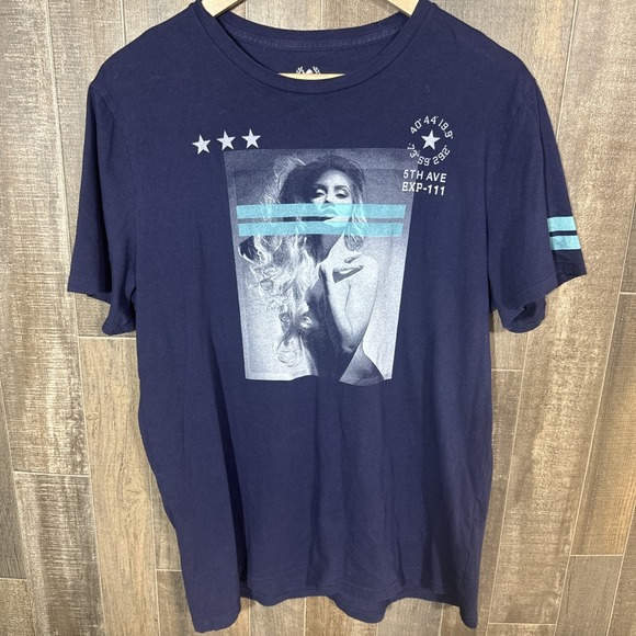 Express Men's Graphic T-Shirt L Navy Blonde Photo Tee 5th Ave EXP-111 - Picture 1 of 8